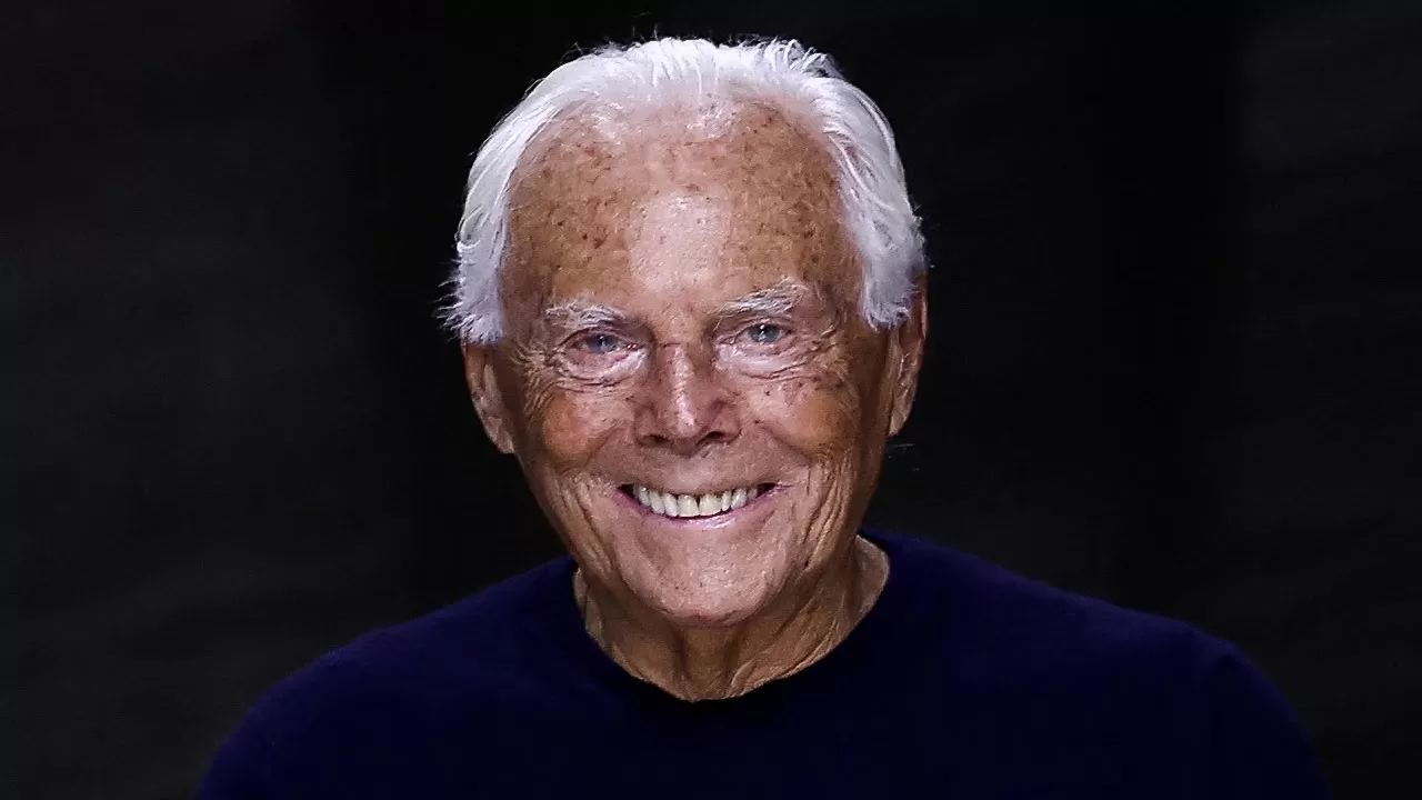 বিশ্ববিখ্যাত ফ্যাশন ডিজাইনার জর্জিও আরমানি আর নেই