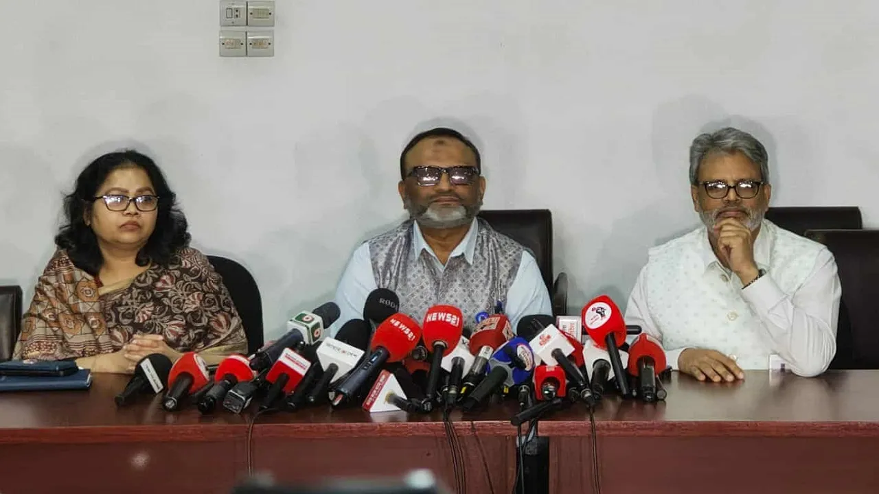 ডাকসু নিয়ে কথা বলছে ঢাবি ভিসি