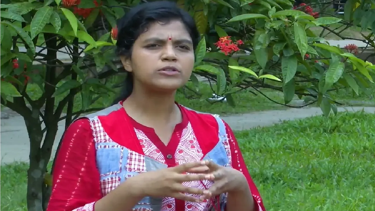 জাকসু  নির্বাচনে যুগ্ম- সাধারণ সম্পাদক (নারী) পদের প্রার্থী সোহাগী সামিয়া