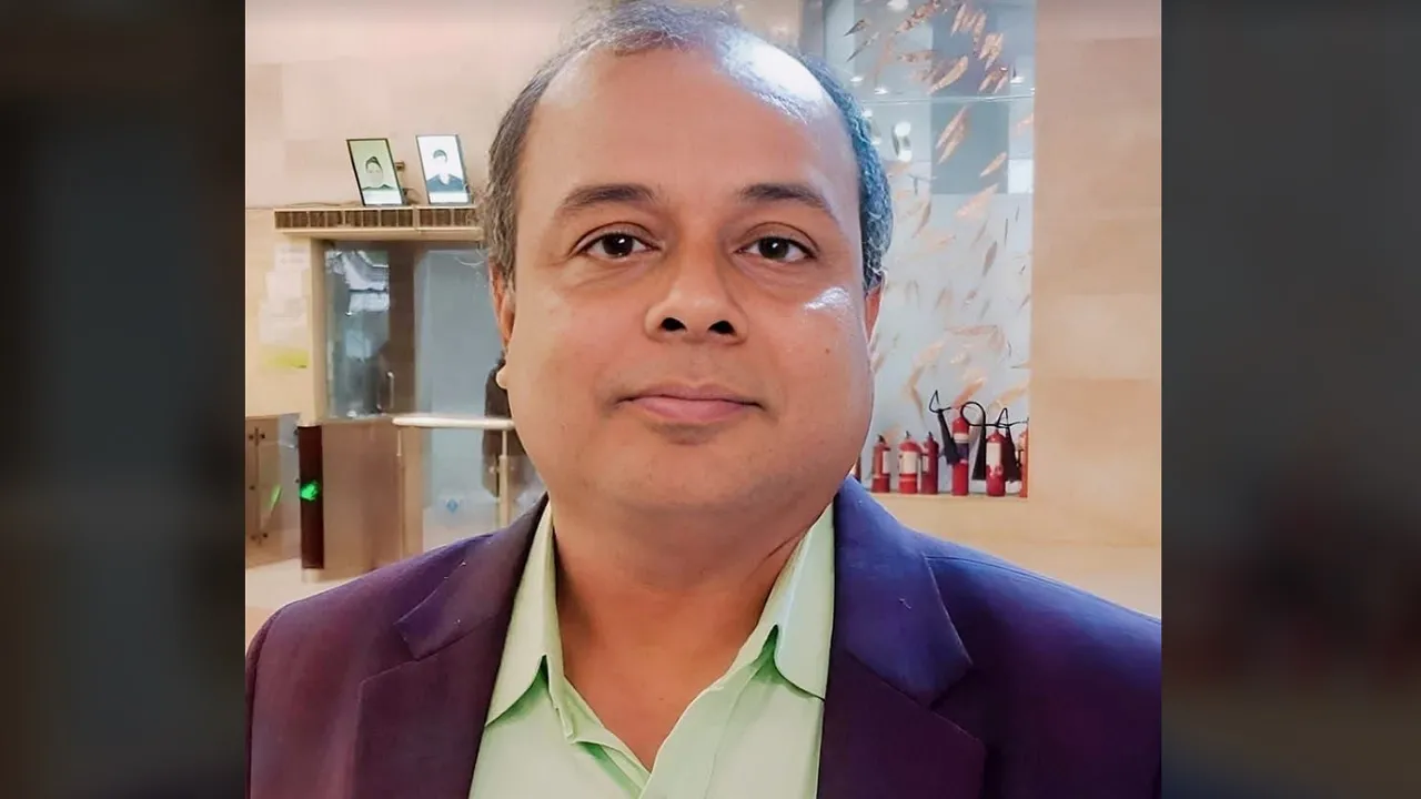 ড. আবু দায়েন, অধ্যাপক, বাংলা বিভাগ, জাহাঙ্গীরনগর বিশ্ববিদ্যালয়