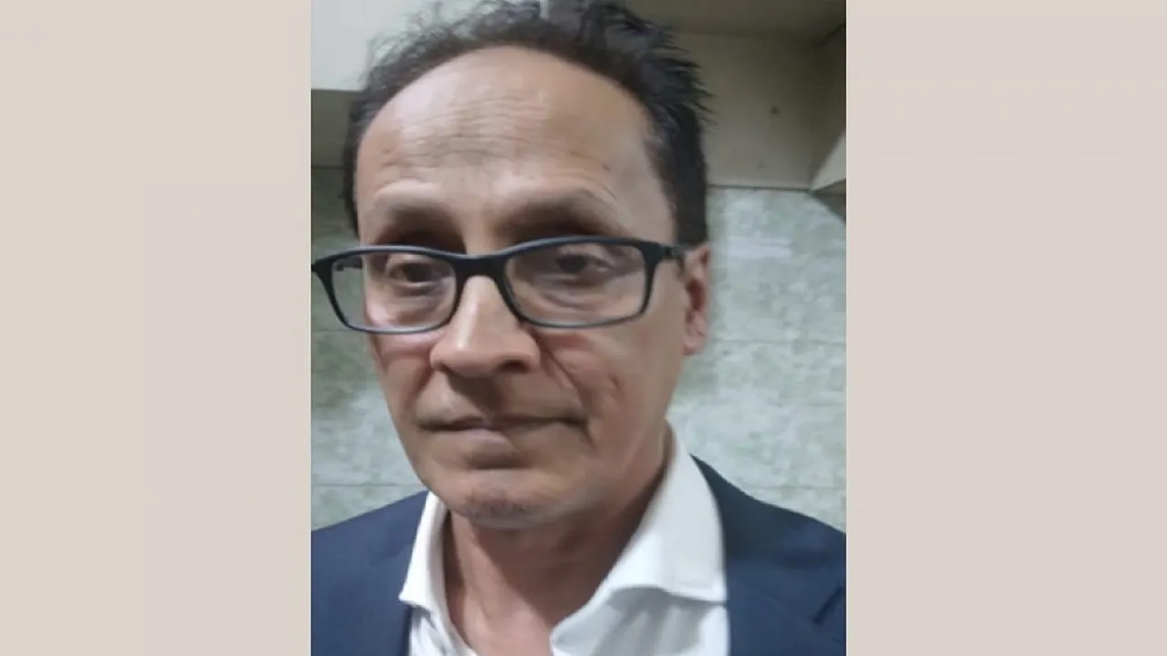 বাংলাদেশি বংশোদ্ভূত মার্কিন নাগরিক এনায়েত করিম চৌধুরী