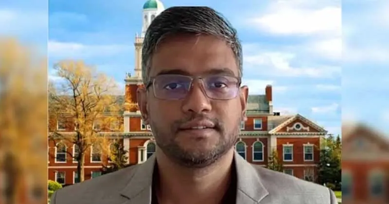 যুক্তরাষ্ট্রের হাওয়ার্ড বিশ্ববিদ্যালয়ের সহকারী অধ্যাপক ড. মির্জা গালিব