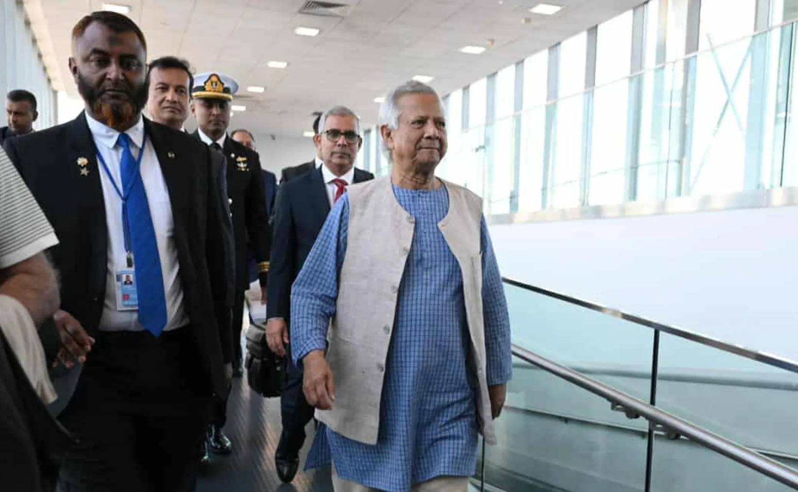 জাতিসংঘের অধিবেশনে যোগ দিতে নিউ ইয়র্ক পৌঁছেছেন প্রধান উপদেষ্টা। ছবি: সংগৃহীত