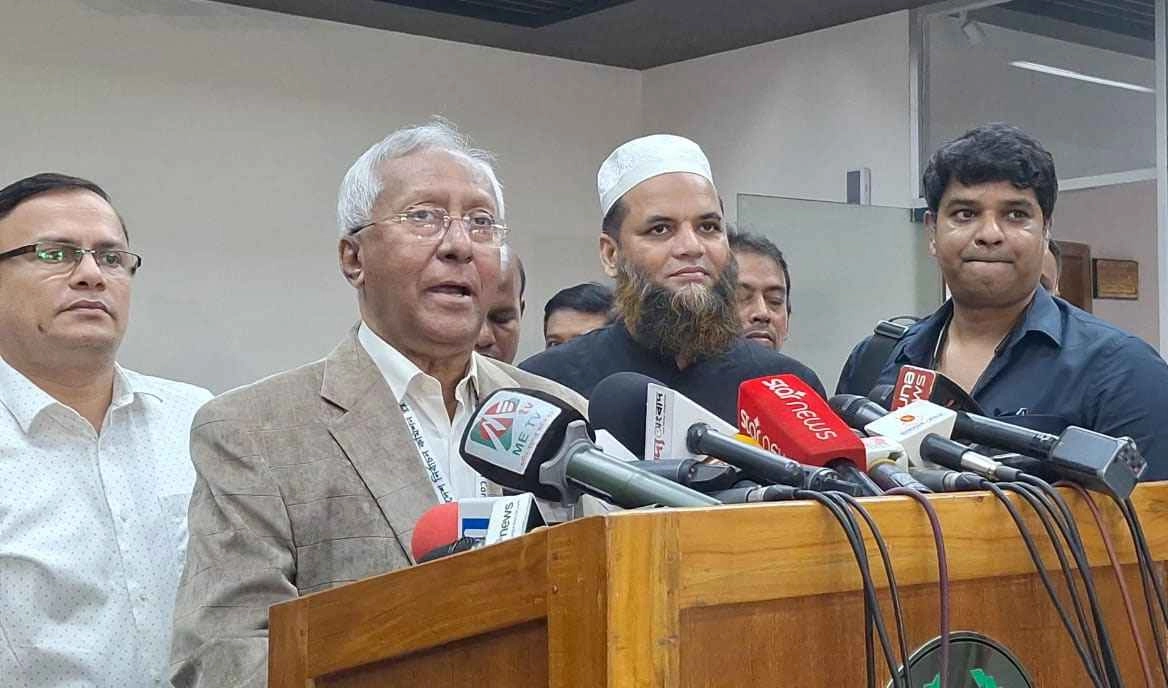 ইসির সিনিয়র সচিব আখতার আহমেদ