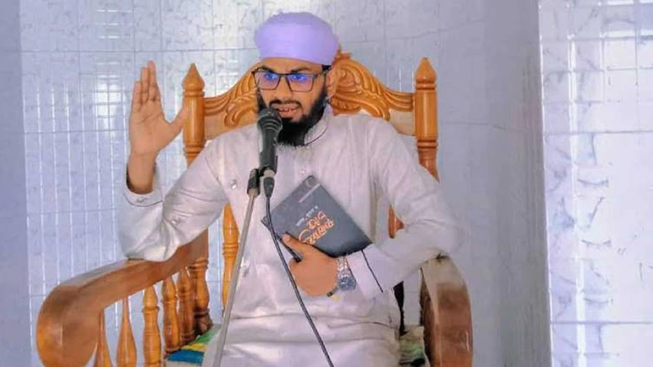 খুৎবায় সুদ, ঘুষ অনলাইন জুয়া নিয়ে আলোচনা করায় ইমামকে বহিষ্কার