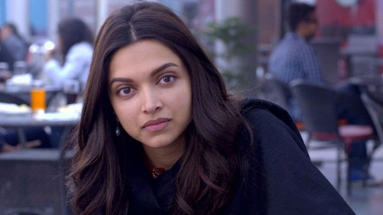 বহুদিন পর প্রাক্তনের মুখোমুখি দীপিকা, অত:পর...