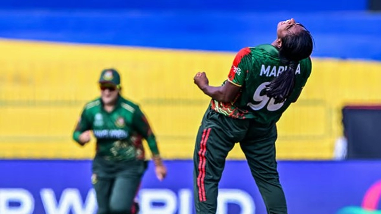 বাংলাদেশের নারীদের আজ ইংরেজি পরীক্ষা