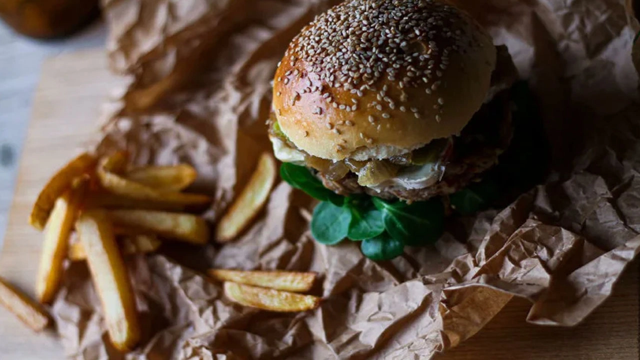 বিশ্বের সবচেয়ে দামী বার্গার