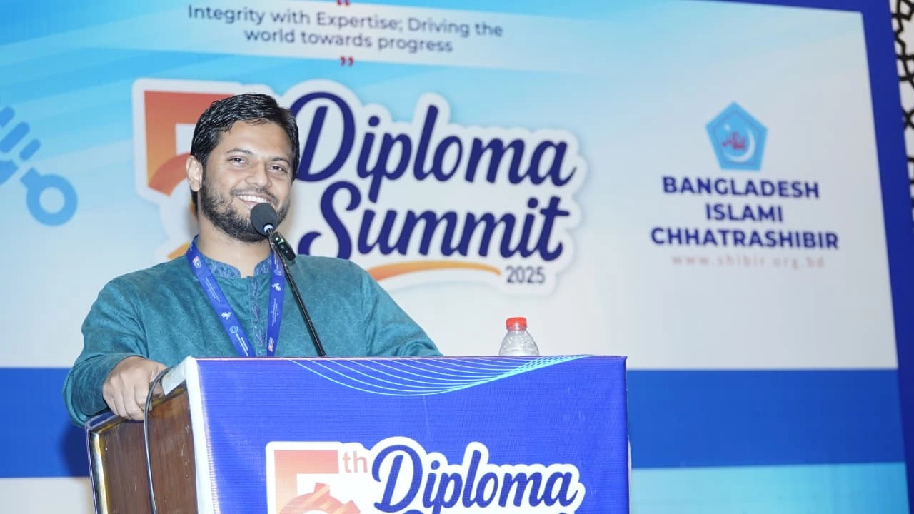 শিবিরের কেন্দ্রীয় সভাপতি