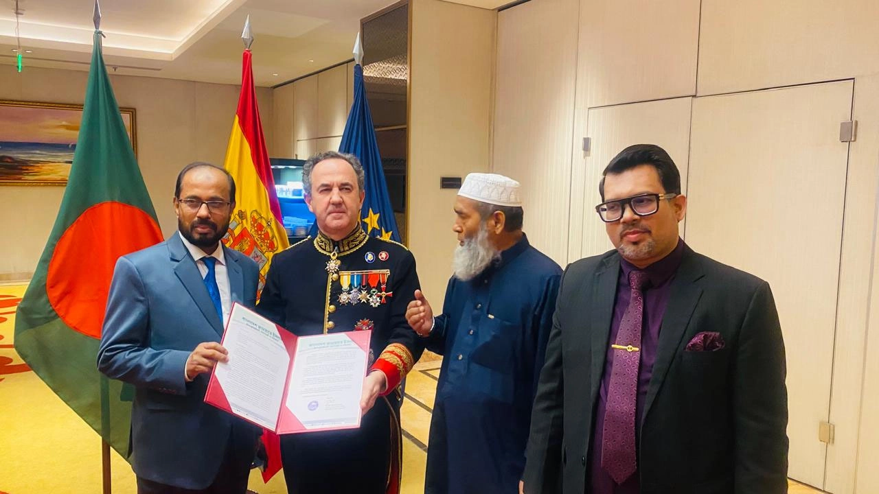 স্পেনের জাতীয় দিবস উপলক্ষে আয়োজিত অনুষ্ঠানে  জামায়াত নেতৃবৃন্দের অংশগ্রহণ