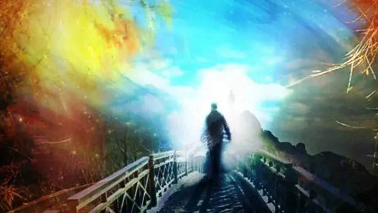 মৃত্যু মানুষকে আল্লাহর কাছে ফিরিয়ে নেয়