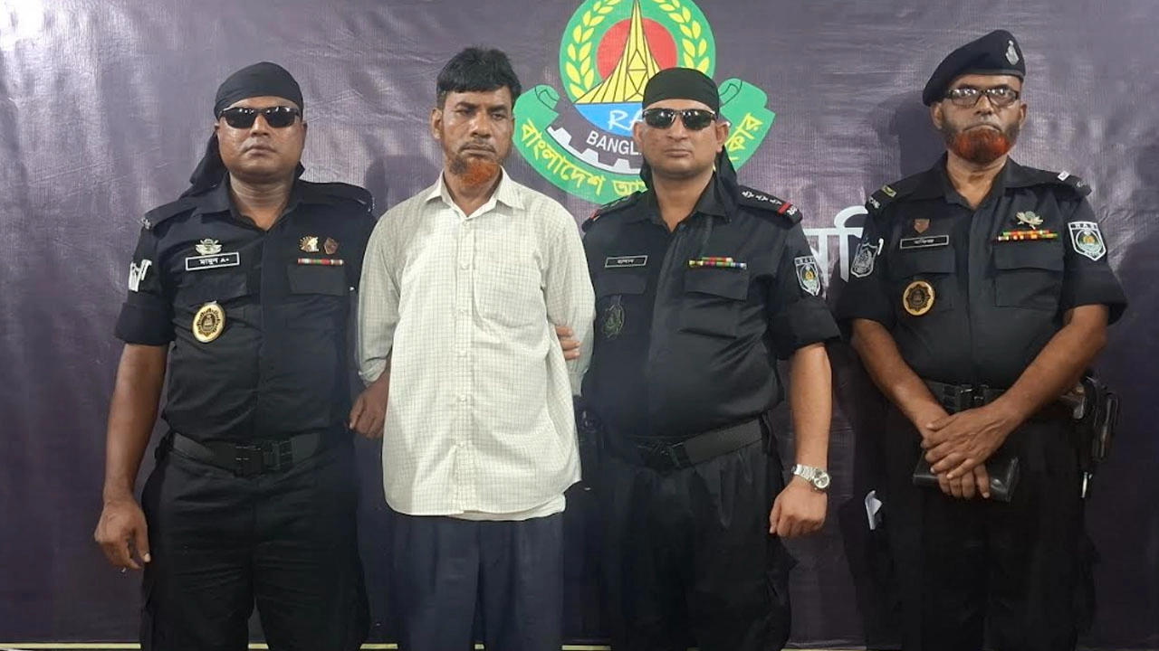 হিষ্কৃত এক বিএনপি’র নেতাকে গ্রেপ্তার করেছে র‌্যাব-১৪।