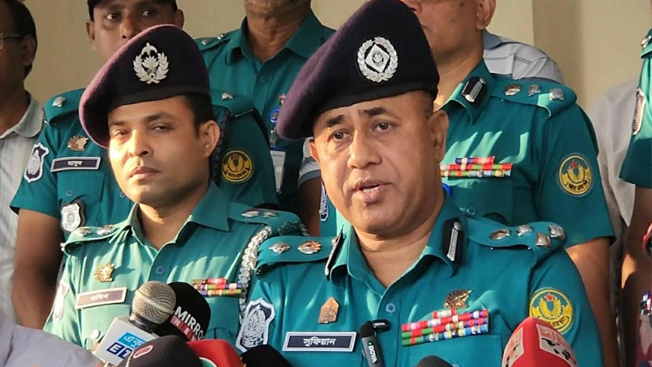 রাকসু নির্বাচনে দুই হাজার পুলিশ, ছয় প্লাটুন বিজিবি ও ১২ প্লাটুন র‍্যাব মোতায়েন