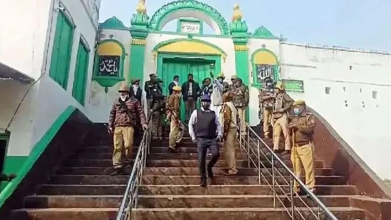 ভারতে মসজিদের ইমামের স্ত্রী ও দুই কন্যাশিশু খুন