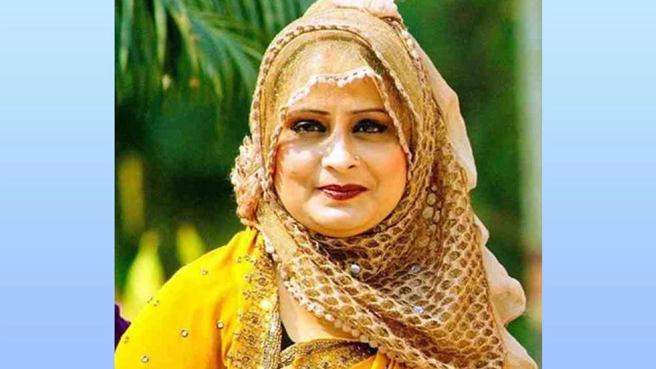 যুব মহিলা লীগ নেত্রীর মরদেহ উদ্ধার, রামদা হাতে বসে বিএনপি নেতা 