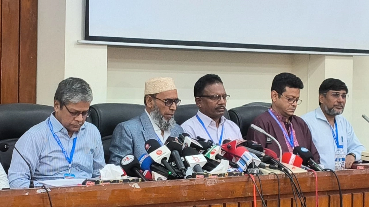 রাকসু নির্বাচন নিয়ে সংবাদ সম্মেলন