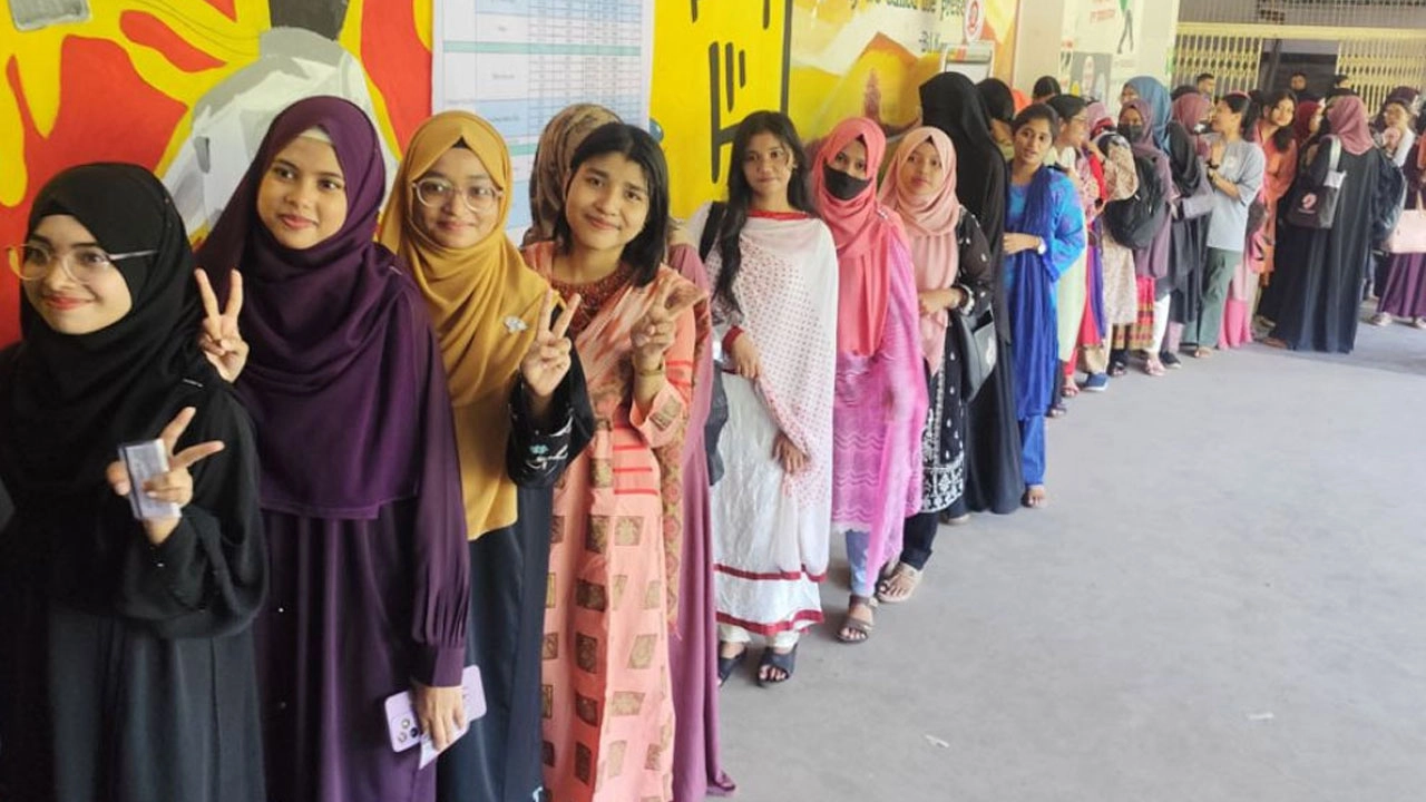 শেষ হলো চাকসুর ভোটগ্রহণ