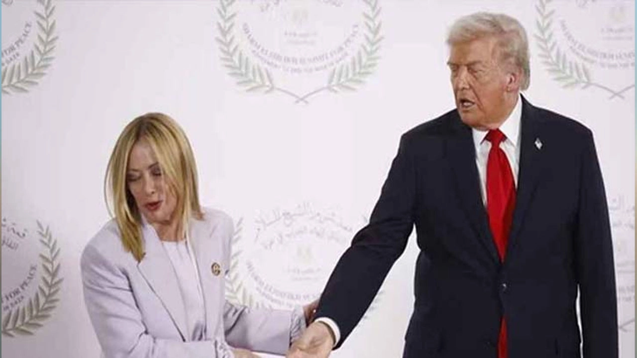 ‘আপনি সত্যিই সুন্দরী’, মেলোনির প্রশংসায় ট্রাম্প