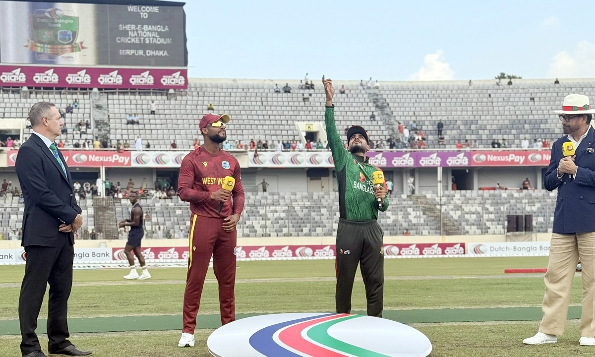 ব্যাটিংয়ে বাংলাদেশ