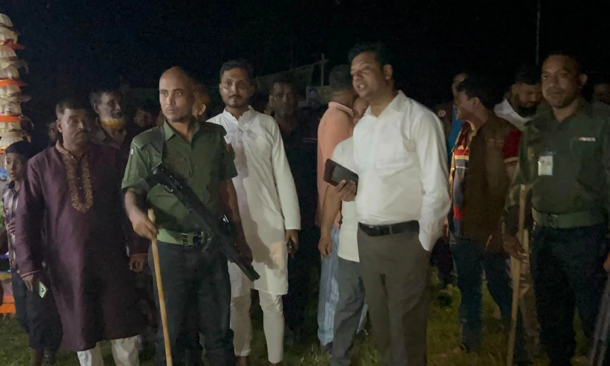 নগরকান্দায় ইউপি সদস্যের যাত্রাপালা বন্ধ করল প্রশাসন