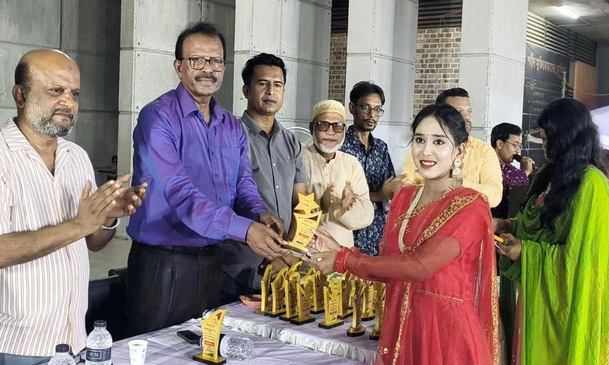 পাবনায় সপ্তাহব্যাপী ‘পাবনা উৎসব ও উদ্যোক্তা মেলা’র সমাপনী