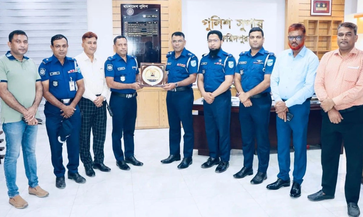 বদলি হলেন ফরিদপুর কোতোয়ালি থানার ওসি