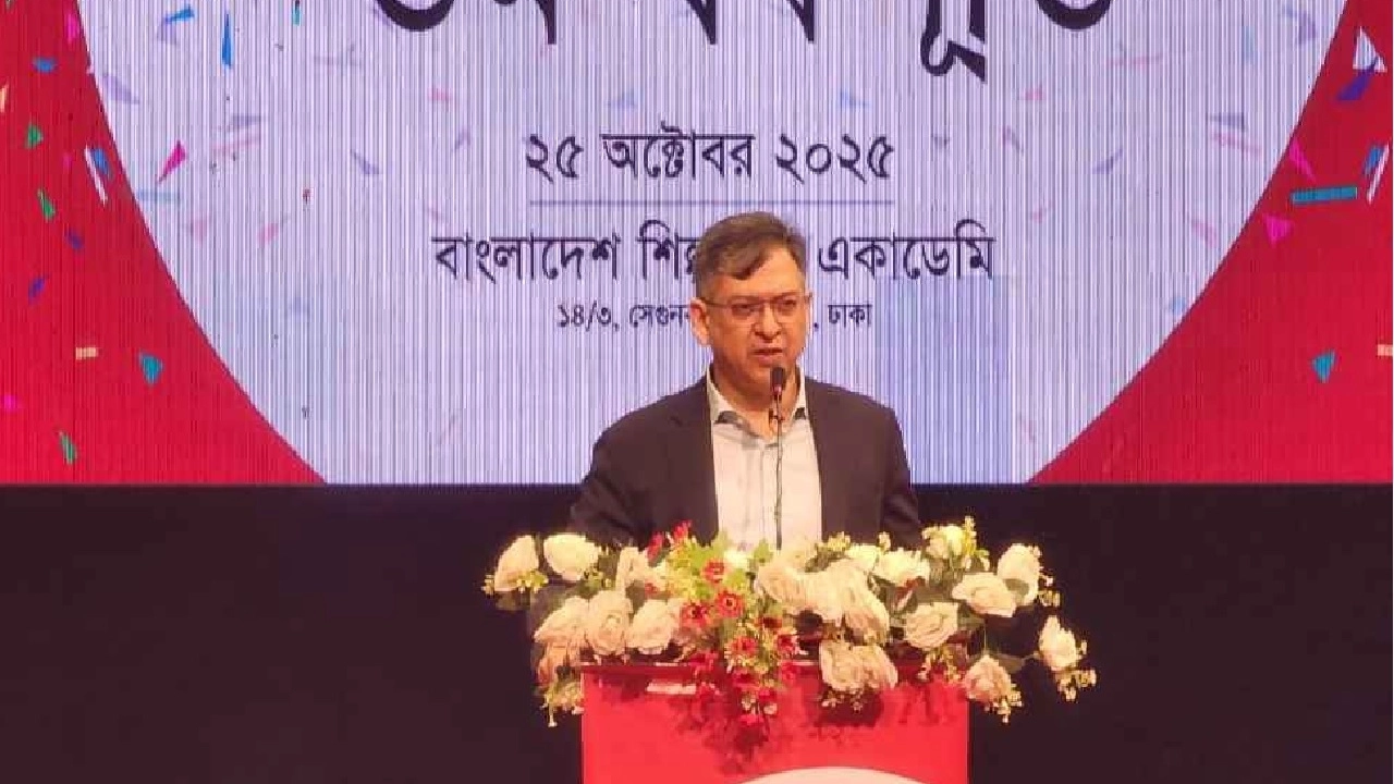 বিএনপির স্থায়ী কমিটির সদস্য সালাহউদ্দিন আহমেদ
