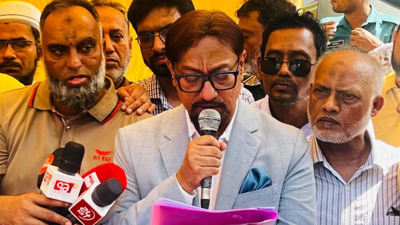 চট্টগ্রাম সিটি কর্পোরেশনের মেয়র ডাঃ শাহাদাত হোসেন