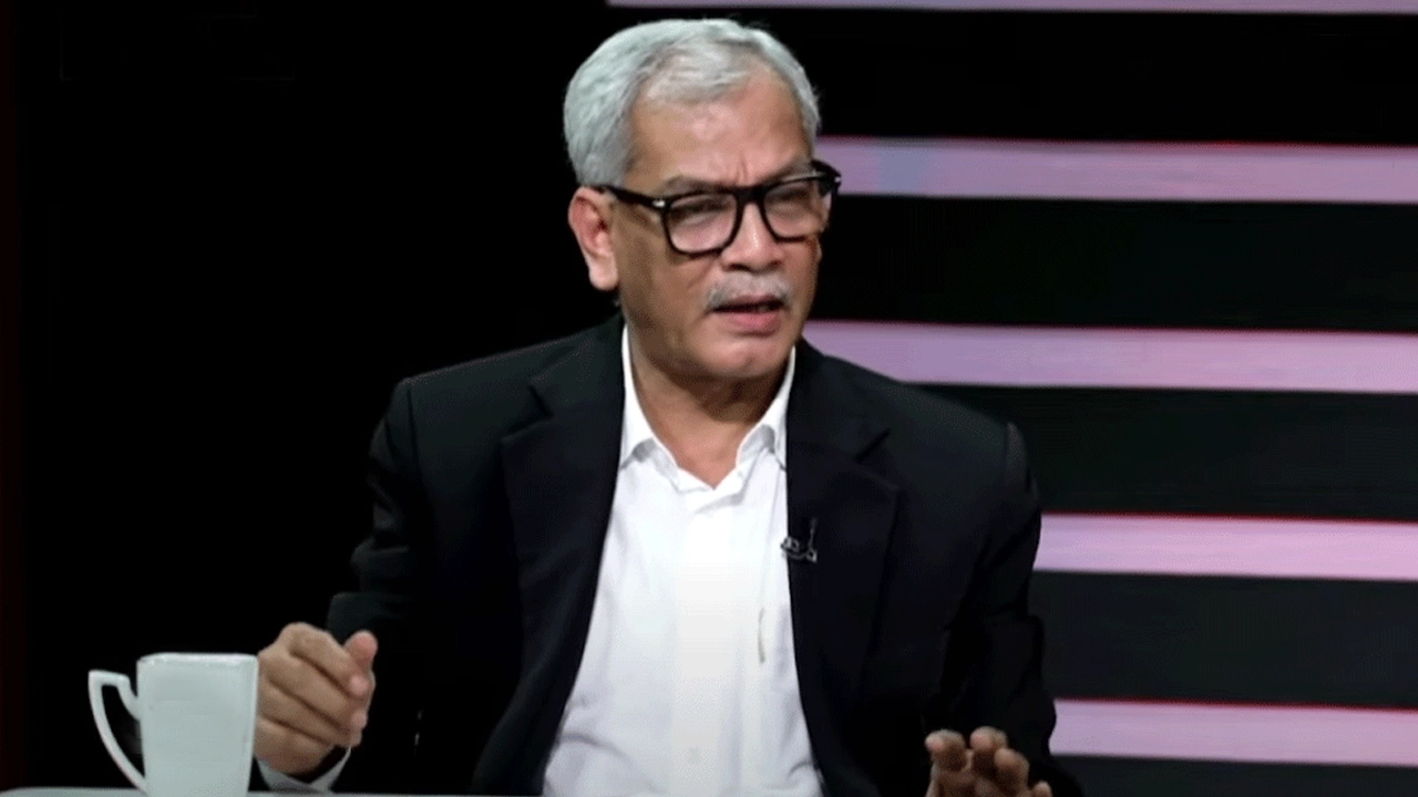 সুপ্রিম কোর্টের জ্যেষ্ঠ আইনজীবী ও রাজনৈতিক বিশ্লেষক আবু হেনা রাজ্জাকী