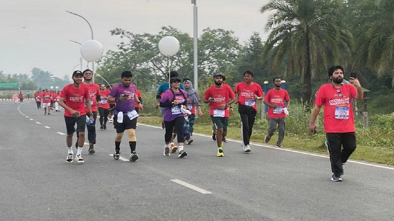 তৃতীয় কক্সবাজার ম্যারাথন ২০২৫। ছবি: এনপিবি