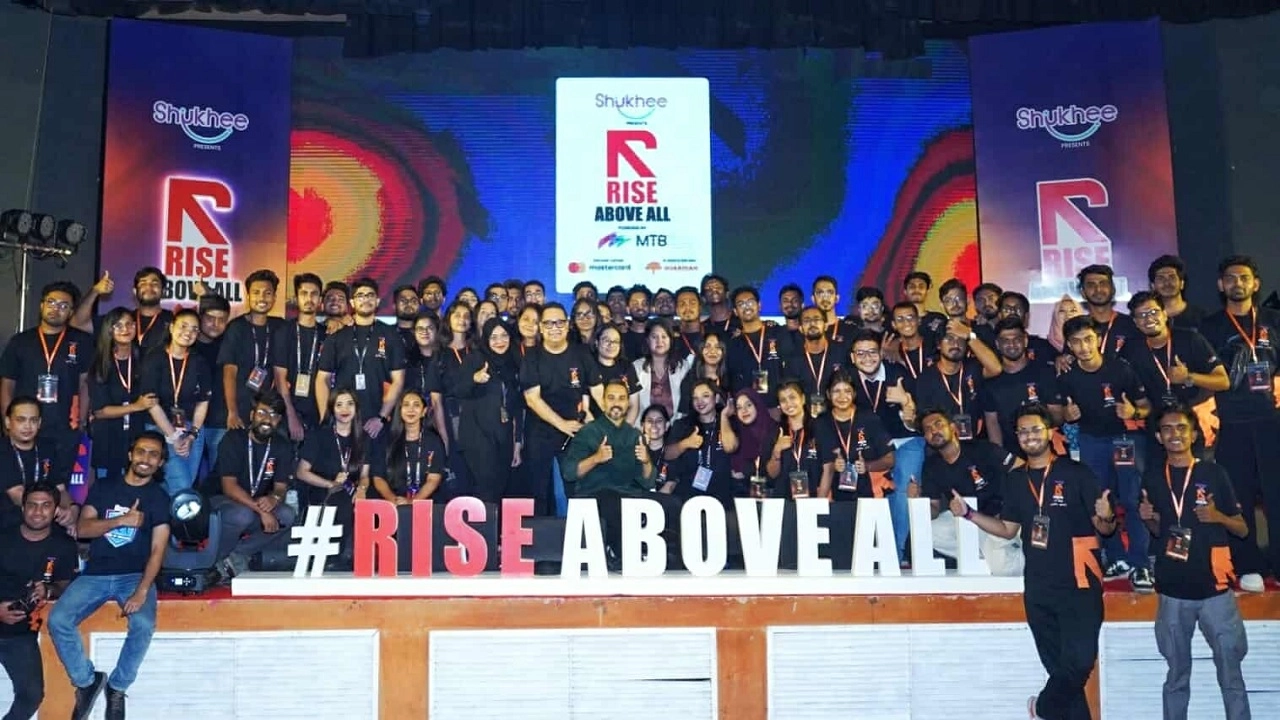 পাবলিক স্পিকিং প্ল্যাটফর্মে অনুষ্ঠিত হলো ‘রাইজ অ্যাবাভ অল’ এর নবম আসর।