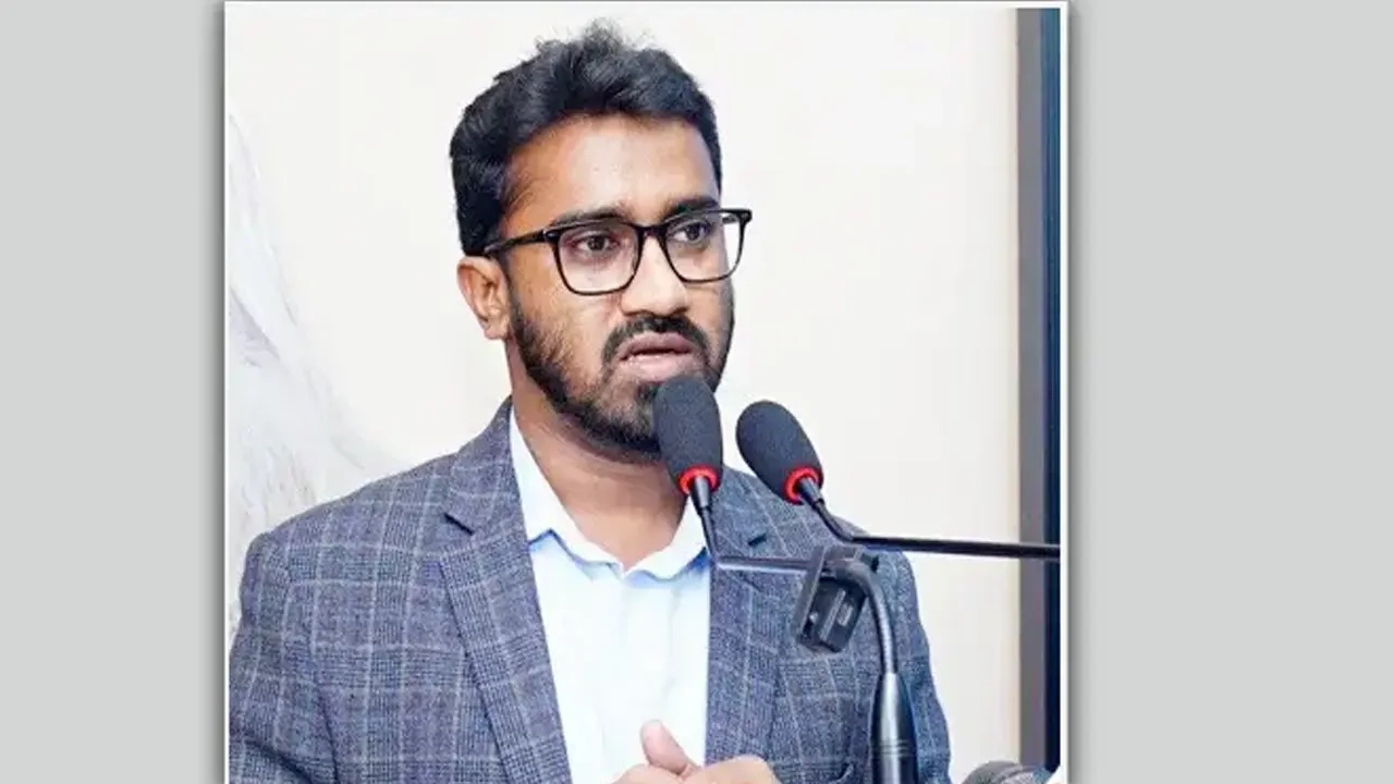 গণঅধিকার পরিষদের সাধারণ সম্পাদক রাশেদ খান