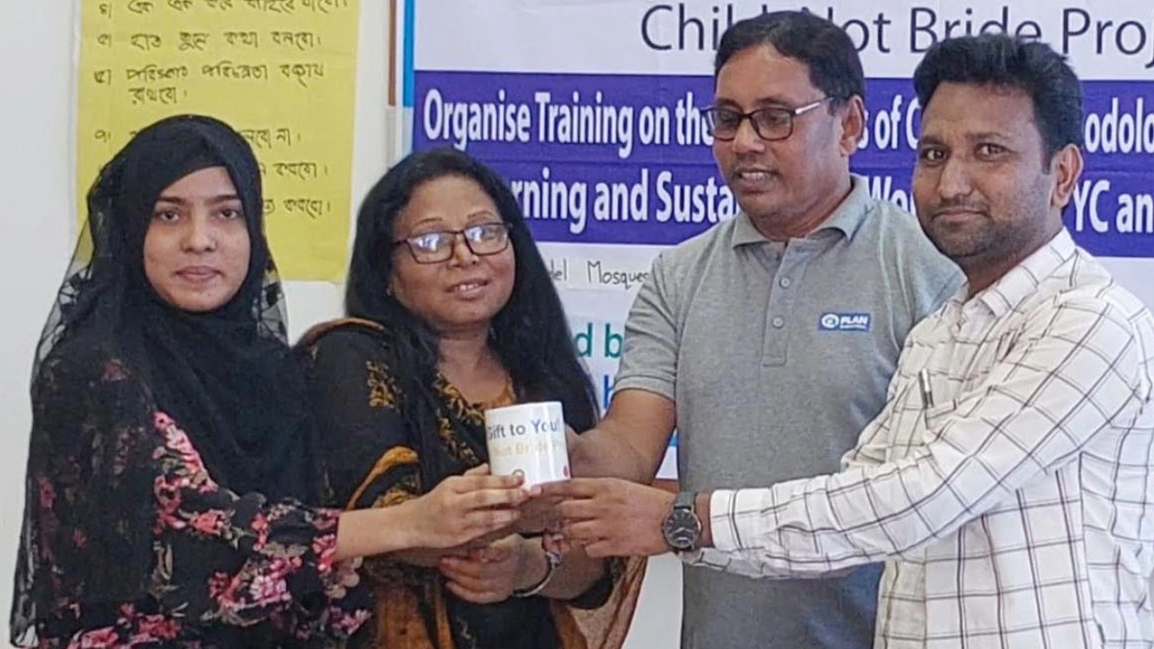 নাগেশ্বরীতে বাল্যবিয়ে প্রতিরোধে কিশোর-কিশোরীদের প্রশিক্ষণ