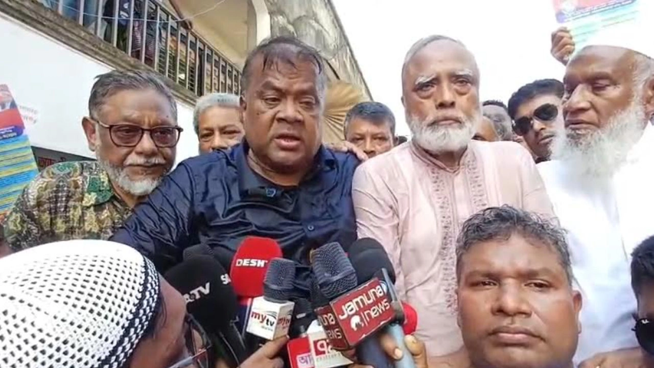 বিএনপির কেন্দ্রীয় নির্বাহী কমিটির স্বেচ্ছাসেবক বিষয়ক সম্পাদক মীর সরফত আলী সপু। 