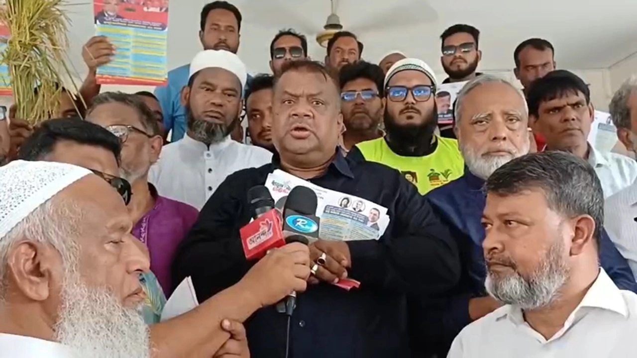 বিএনপির কেন্দ্রীয় নির্বাহী কমিটির স্বেচ্ছাসেবক বিষয়ক সম্পাদক মীর সরফত আলী সপু