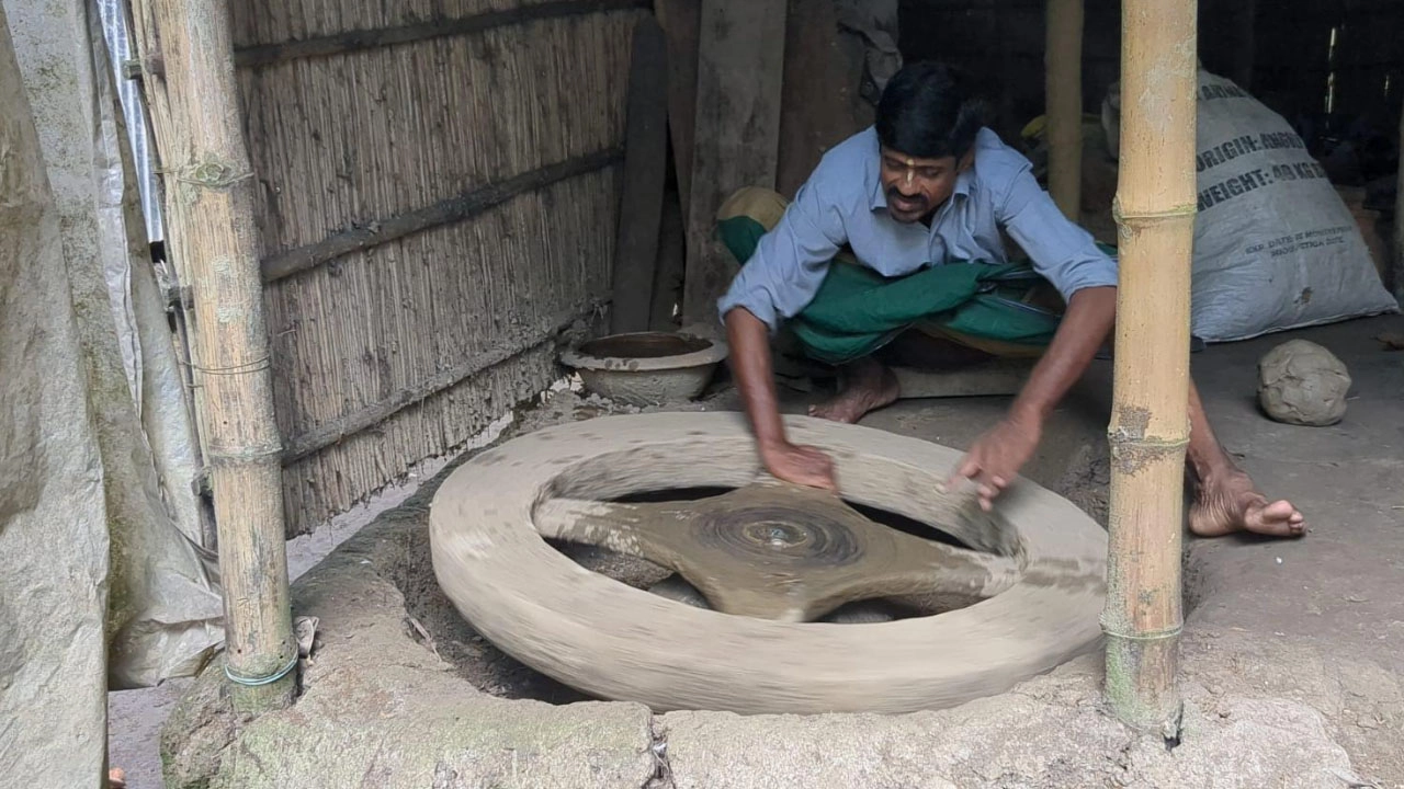 শিবচরের পাল পাড়ার মৃৎশিল্প