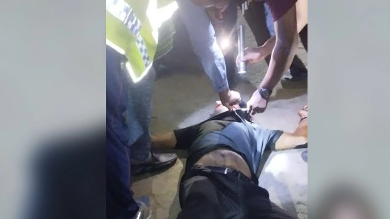 খুলনায় যুবককে গুলি করে হত্যা