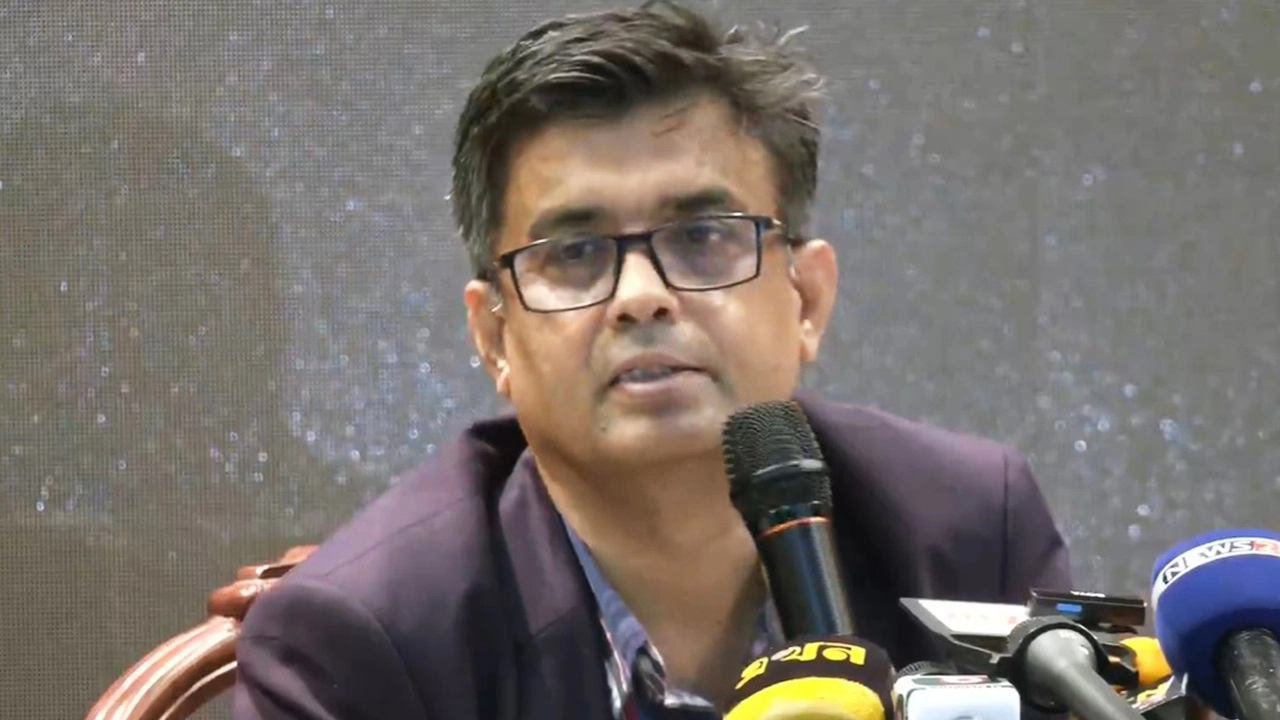 প্রধান উপদেষ্টার প্রেস সচিব শফিকুল আলম।