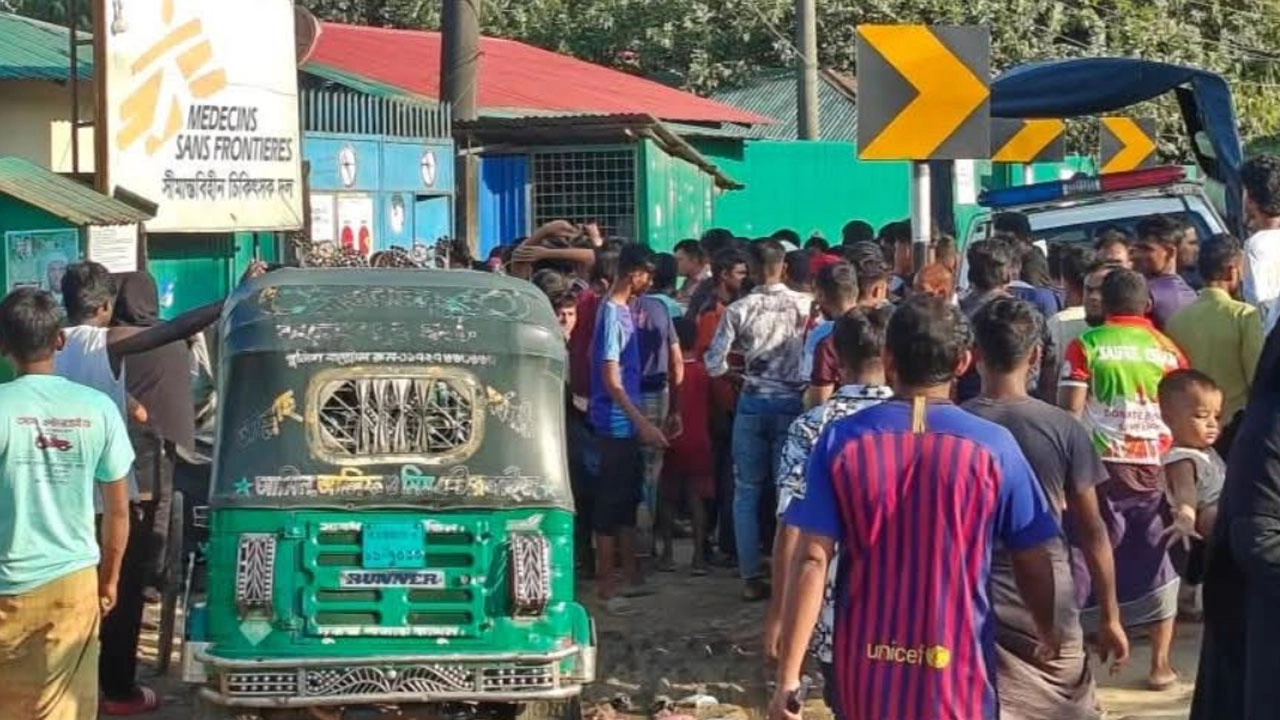 উখিয়ায় মোটরসাইকেল দুর্ঘটনা