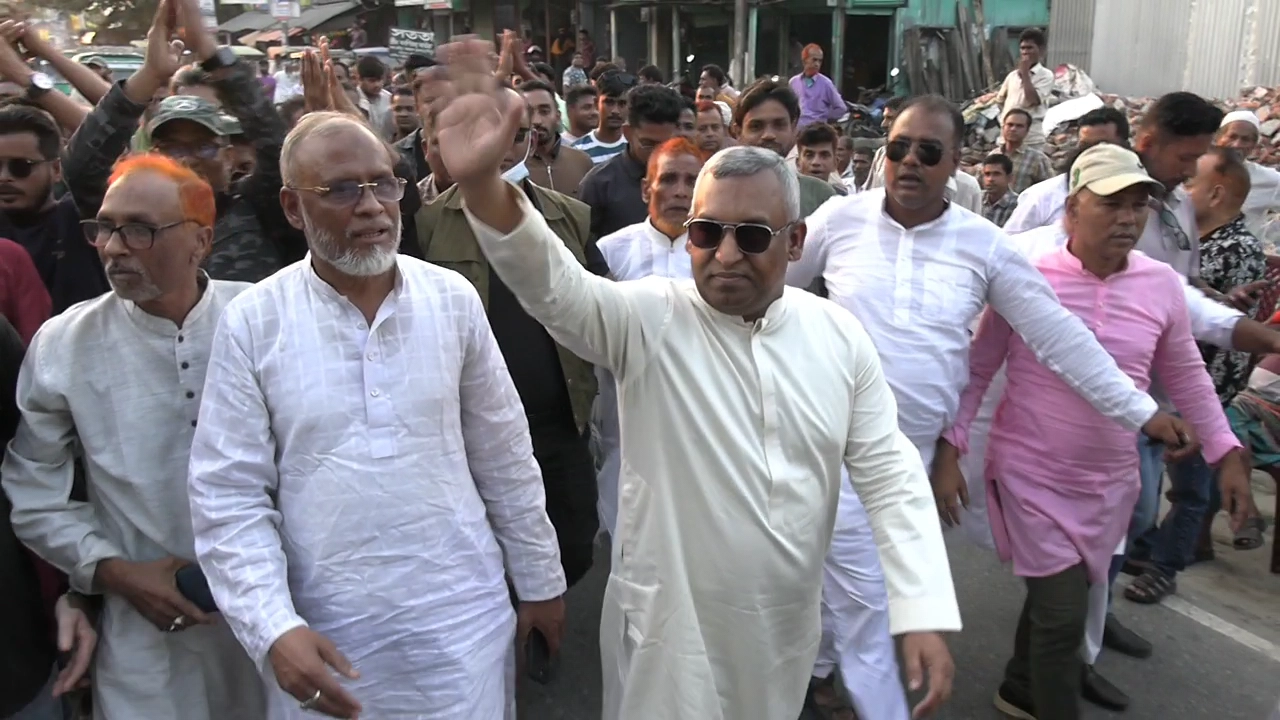 লাবিব গ্রুপের চেয়ারম্যান সালাউদ্দিন আলমগীর রাসেলের জনসমাবেশ