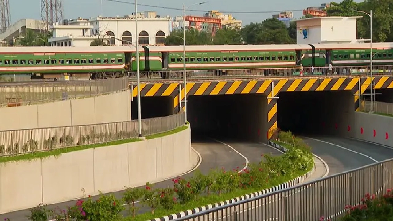 টিটিপাড়া রেলওয়ে আন্ডারপাস