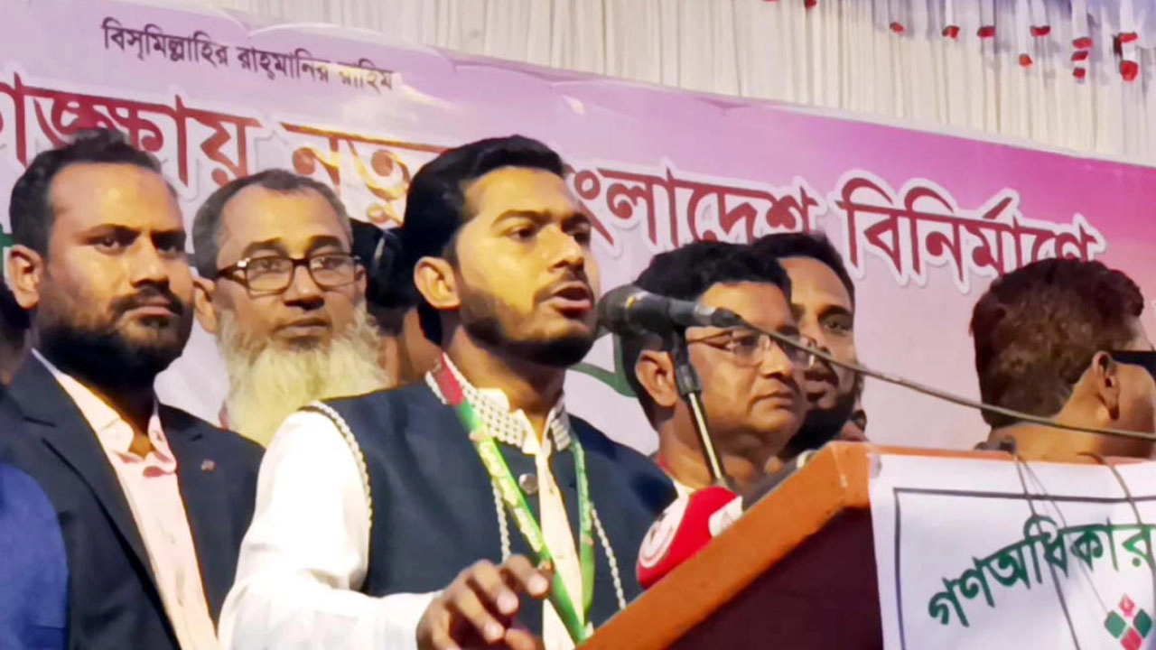 গণঅধিকার পরিষদের সভাপতি নুরুল হক নুর।