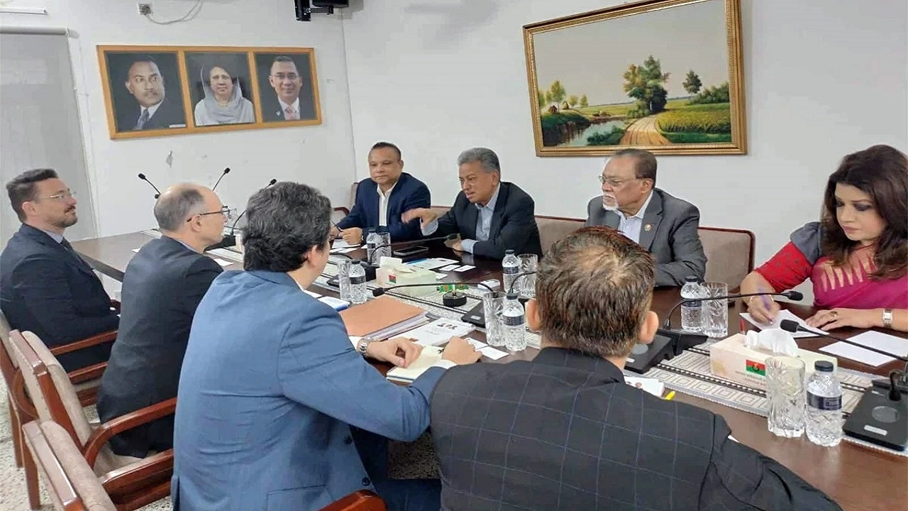 আইএমএফ প্রতিনিধিদলের সঙ্গে বিএনপির বৈঠক অনুষ্ঠিত হয়। ছবি: সংগৃহীত