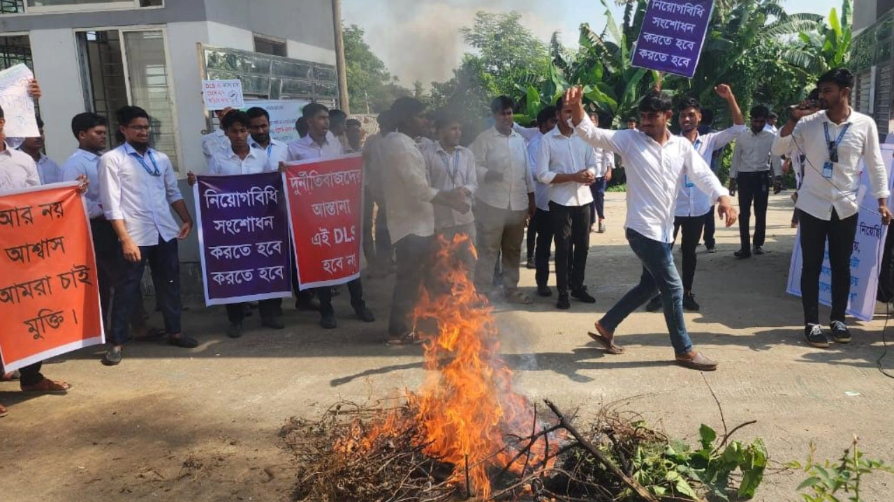 ব্রাহ্মণবাড়িয়ায় শিক্ষার্থীদের বিক্ষোভ
