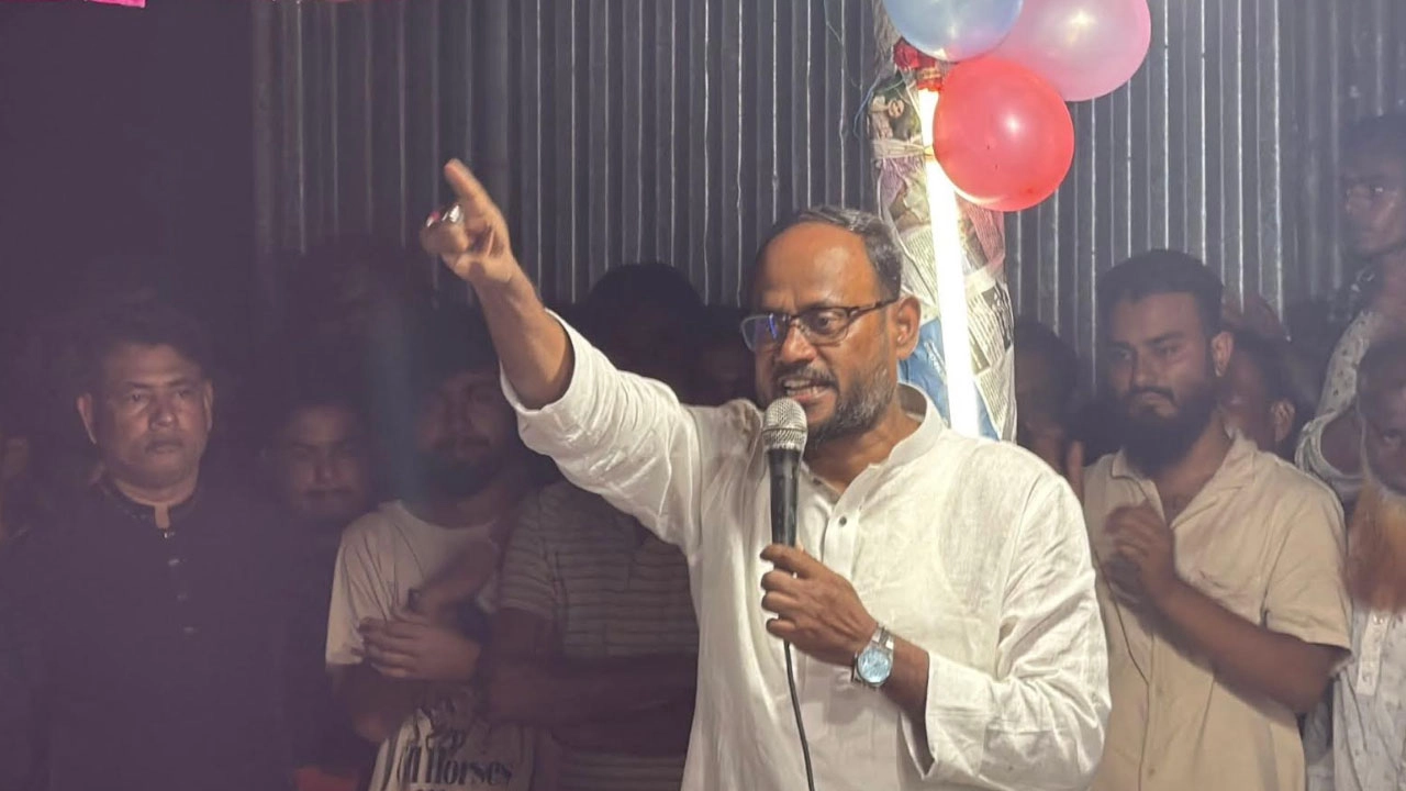 বিএনপির কেন্দ্রীয় নির্বাহী কমিটির প্রচার সম্পাদক সুলতান সালাউদ্দিন টুকু।