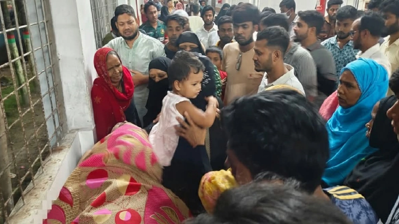 নিহত ছাত্রদল নেতার স্বজনদের আহাজারি