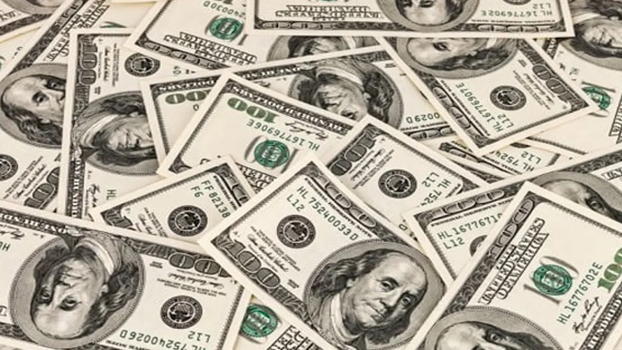 মার্কিন ডলার-ফাইল ছবি