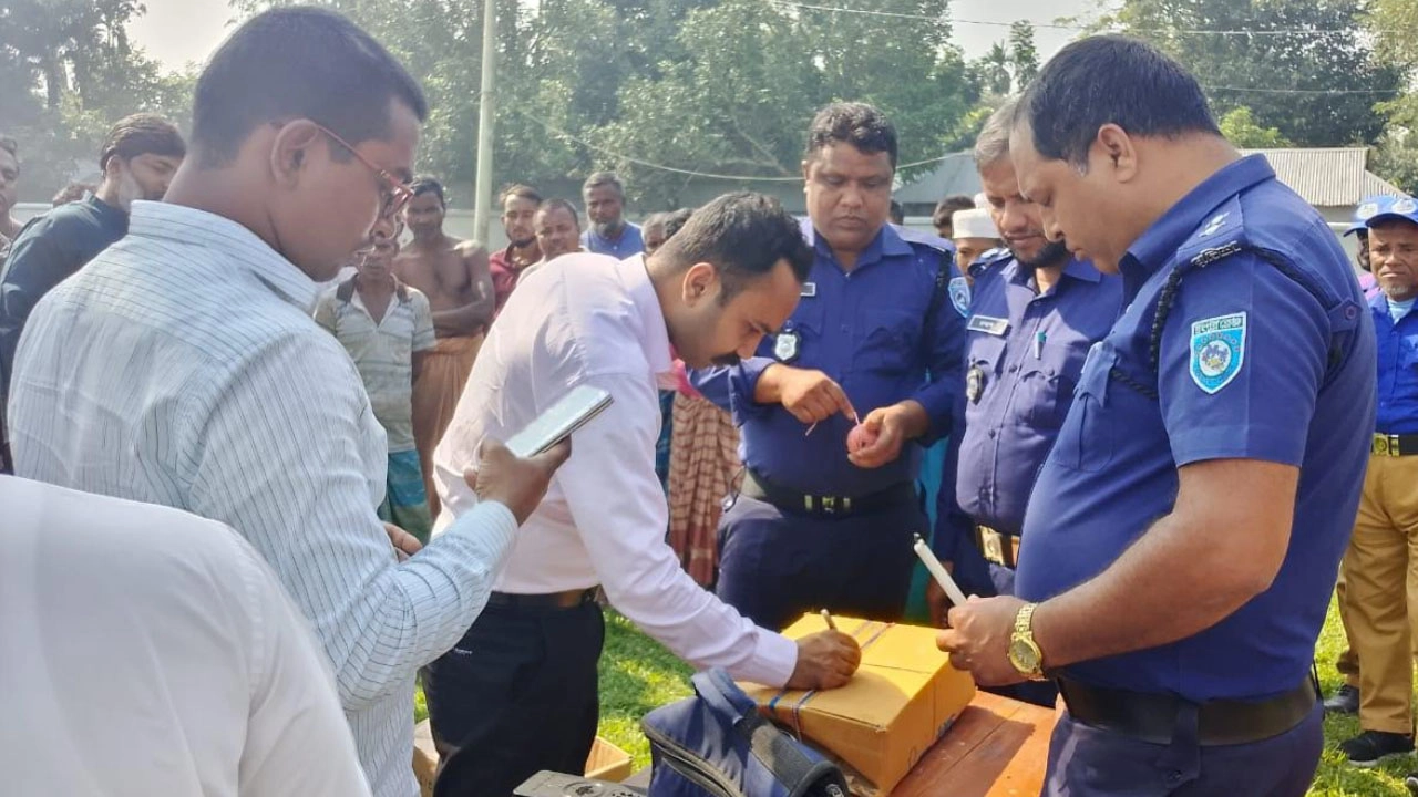 হত্যাকাণ্ডের সাড়ে ১১ বছর পর কবর থেকে লাশ উত্তোলন জামায়াতকর্মীর