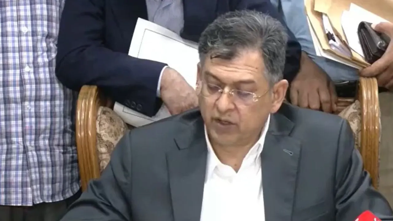 বিএনপির স্থায়ী কমিটির সদস্য সালাহউদ্দিন আহমেদ