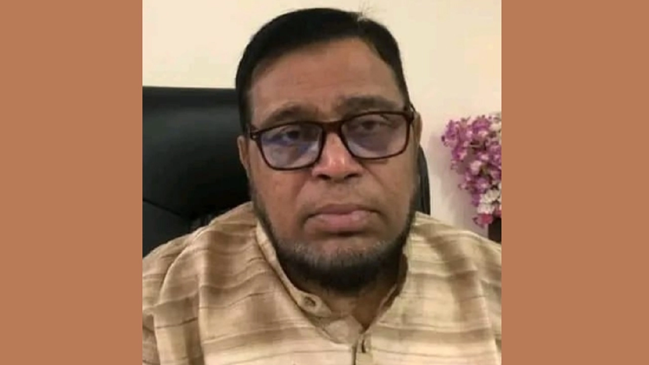 জেলা আওয়ামী লীগের সাবেক সিনিয়র সহ-সভাপতি হাজী রবিউল ইসলাম